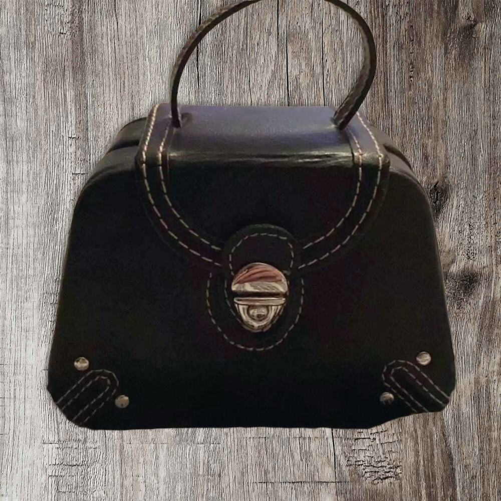 Leather mini jewelry case